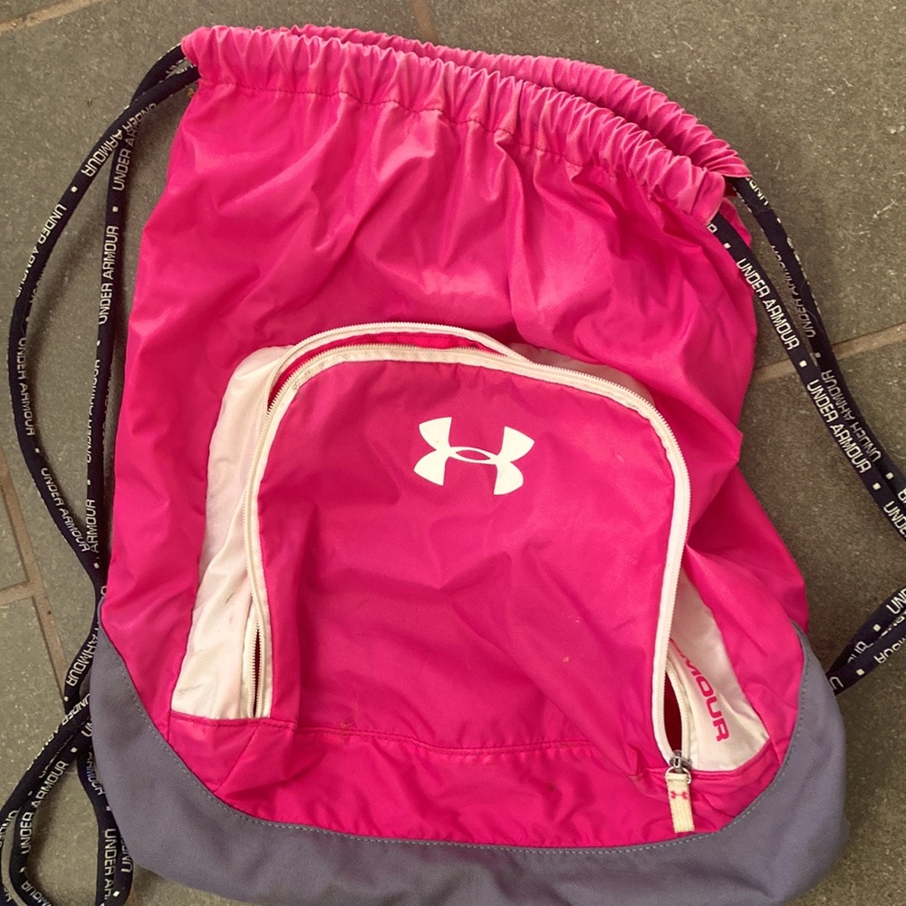 UA drawstring book bag